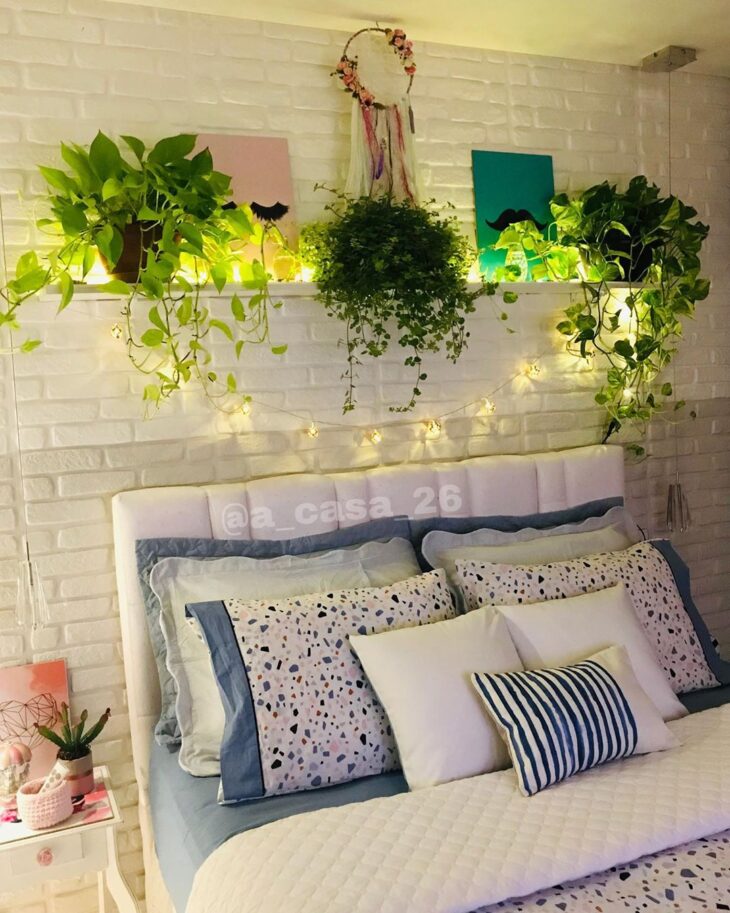 5 Ideias de Títulos:
1. Feng Shui no Quarto: As Plantas Que Transformam Sua Energia
2. Guia Completo: Escolhendo Plantas Ideais para o Seu Quarto Feng Shui
3. Purifique Seu Sono: Plantas Essenciais para um Quarto Harmonioso
4. Evite Erros Comuns: Plantas a Banir do Seu Quarto Segundo o Feng Shui
5. O Poder das Plantas: Como o Feng Shui Pode Melhorar Seus Relacionamentos Através do Quarto