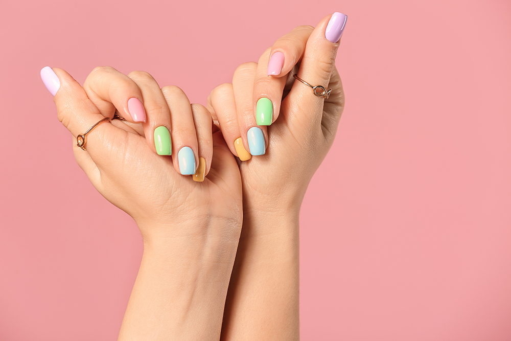 esmalte cremoso ou cintilante para praia