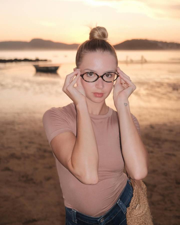 óculos de grau redondo ou quadrado qual está na moda