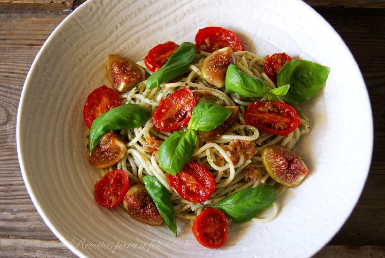 receitas com tomate cereja