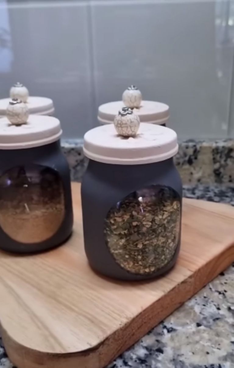 Como Esterilizar Potes de Vidro Corretamente para Armazenar Alimentos