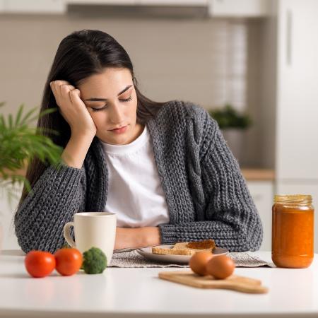 sintomas de deficiência de vitamina b5