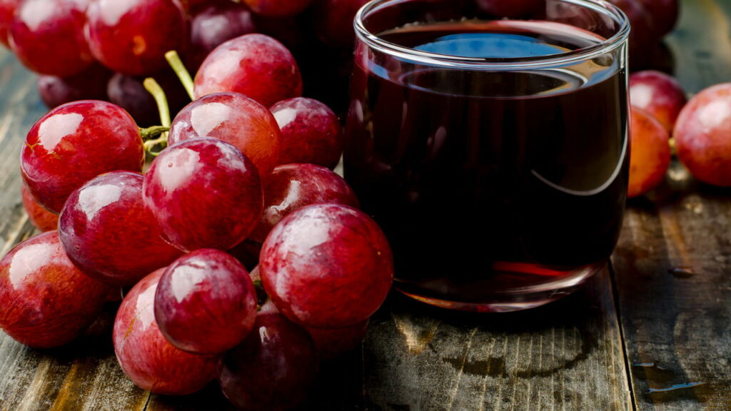 Suco de Uva: O Segredo para uma Pele Mais Jovem e Saudável