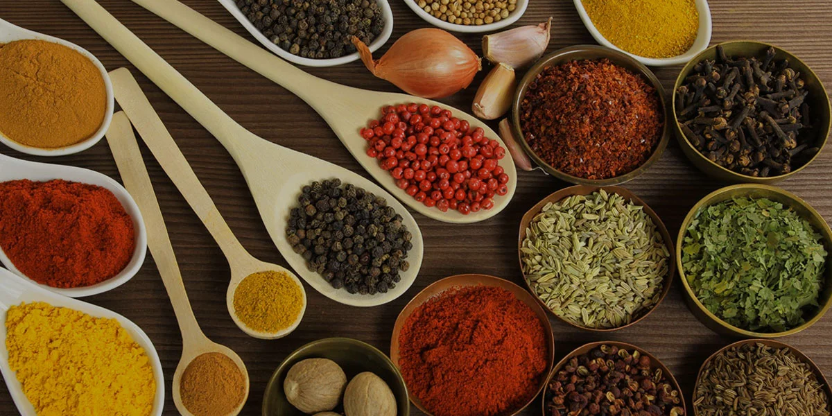 Benefícios da Canela para a Saúde Digestiva