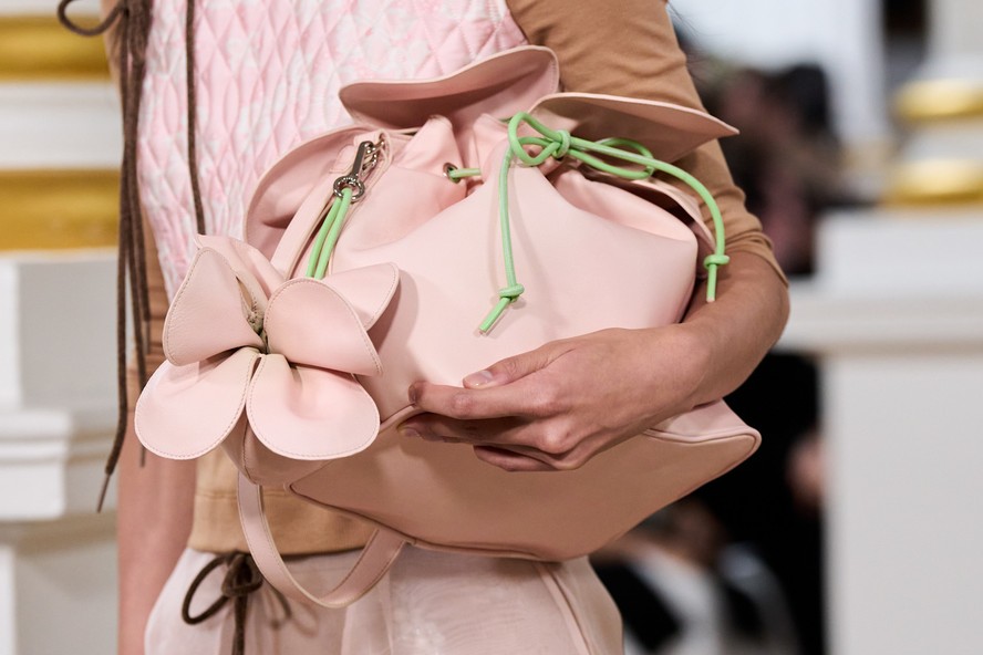 bolsas bucket baratas e elegantes 2026