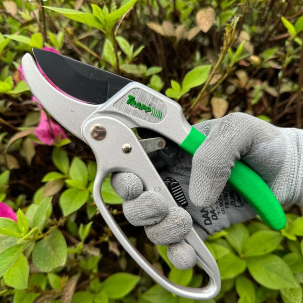 tesoura de poda profissional a bateria