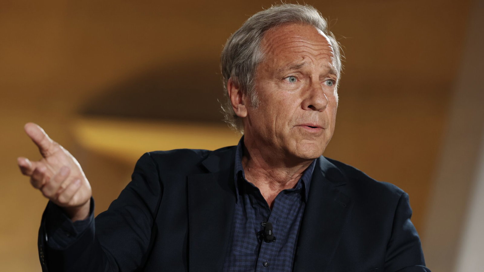 ideias de looks temáticos para festas inesquecíveis