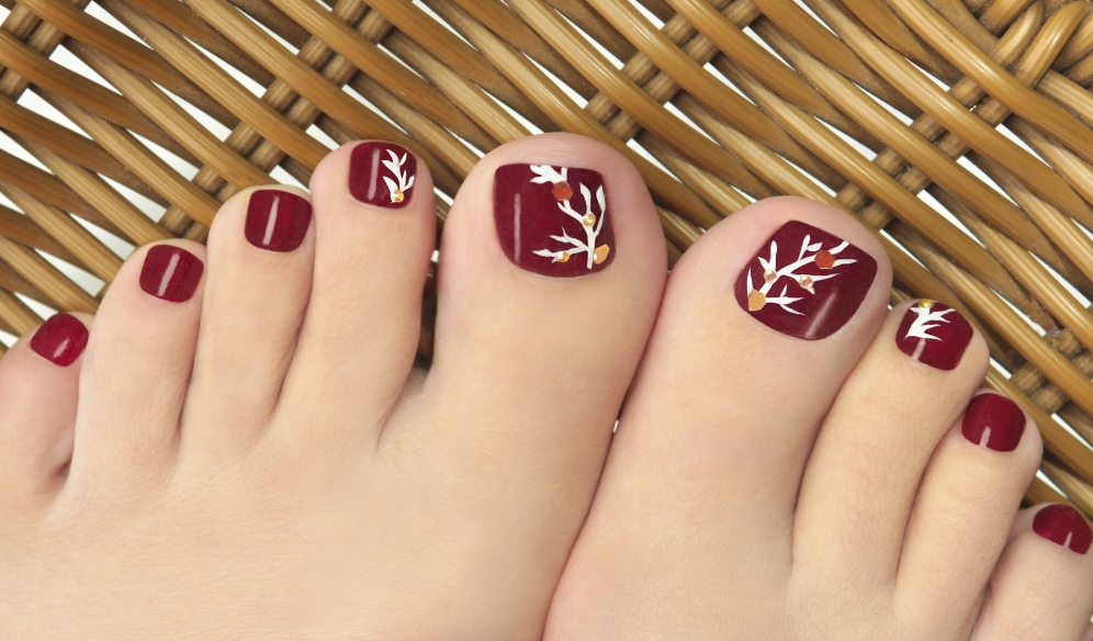 erros comuns ao fazer unhas decoradas pe em casa