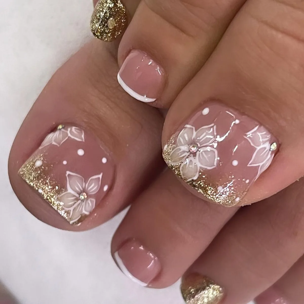 50 ideias unhas decoradas pe delicadas e modernas