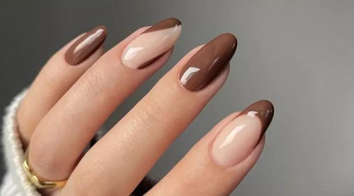 esmalte marrom escuro dailus ou colorama