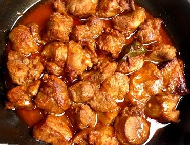 A História do Vindaloo: Da Madeira à Índia