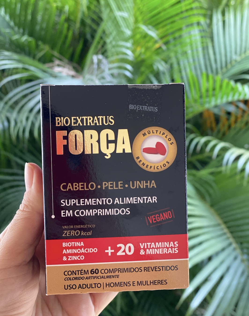 vitamina b12 cresce cabelo