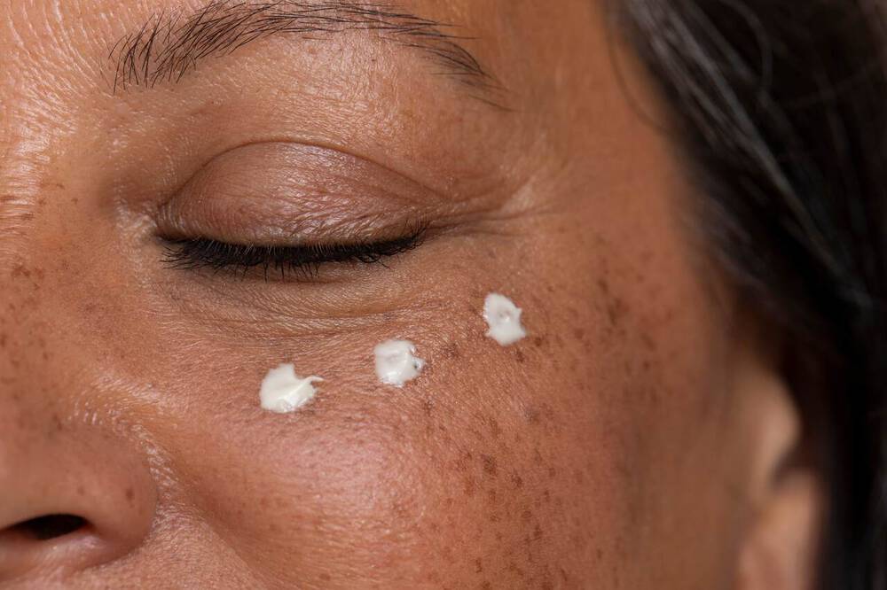 vitamina c para olhos vs retinol